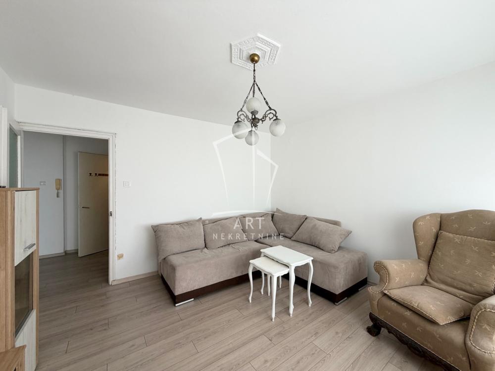 Glavna slika oglasa 418152