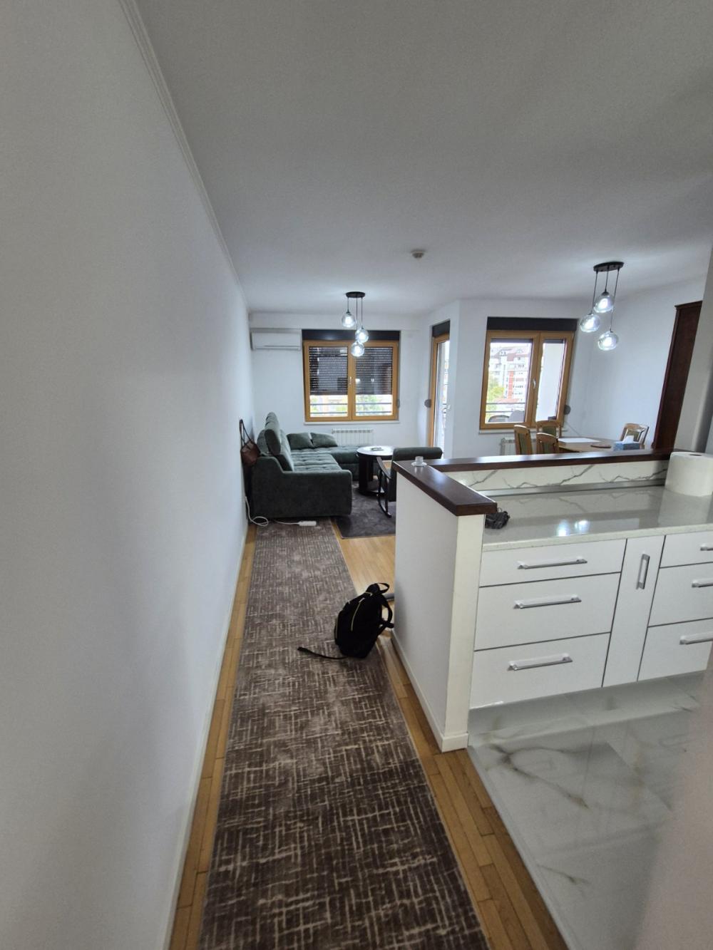 Slika 8 - Petra Kočića, Trosoban stan za izdavanje, 80m2, 1.100€