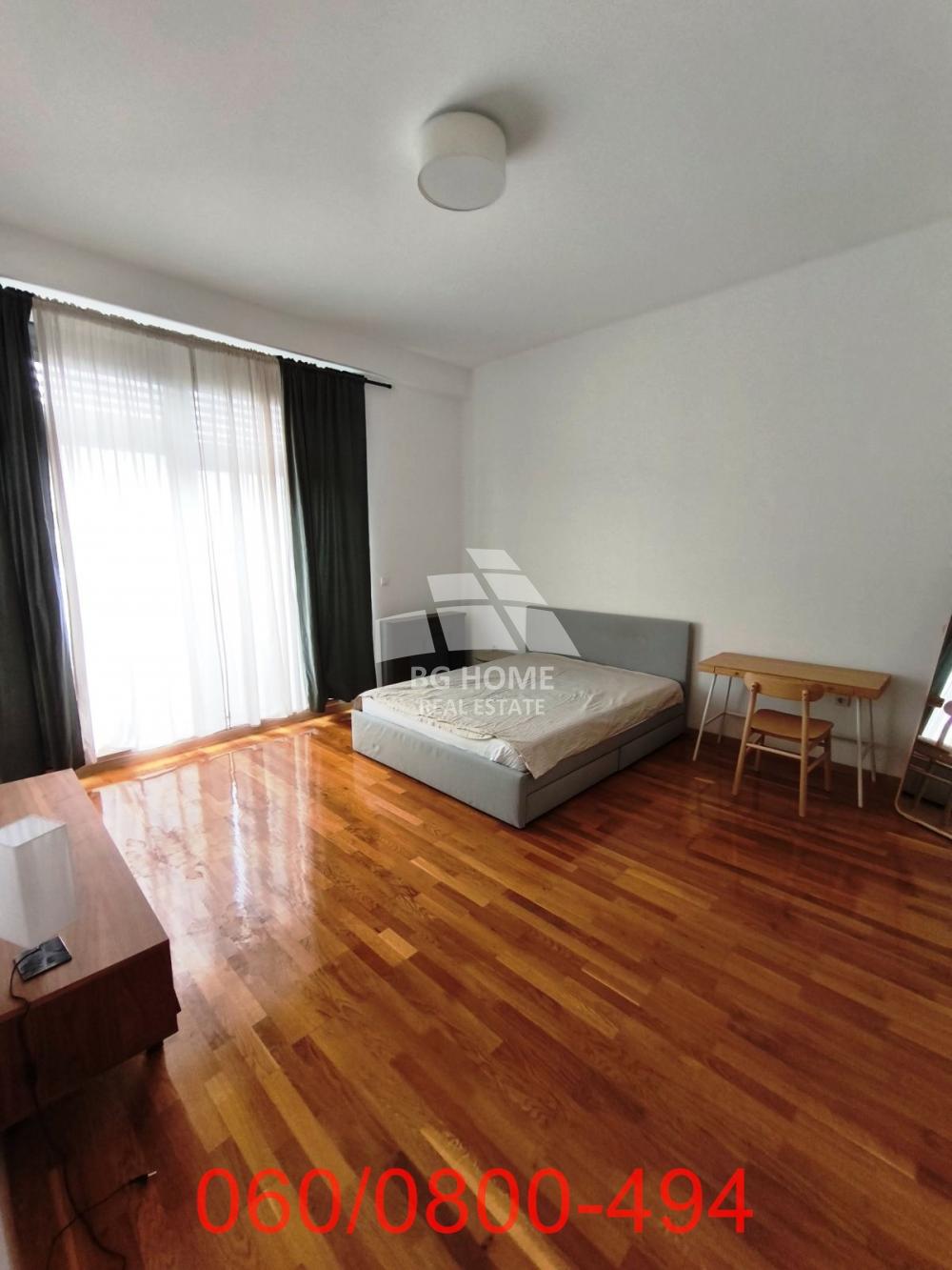 Slika 5 - Vojvode Micka Krstića, Četvorosoban stan na prodaju, 193m2, 555.500€