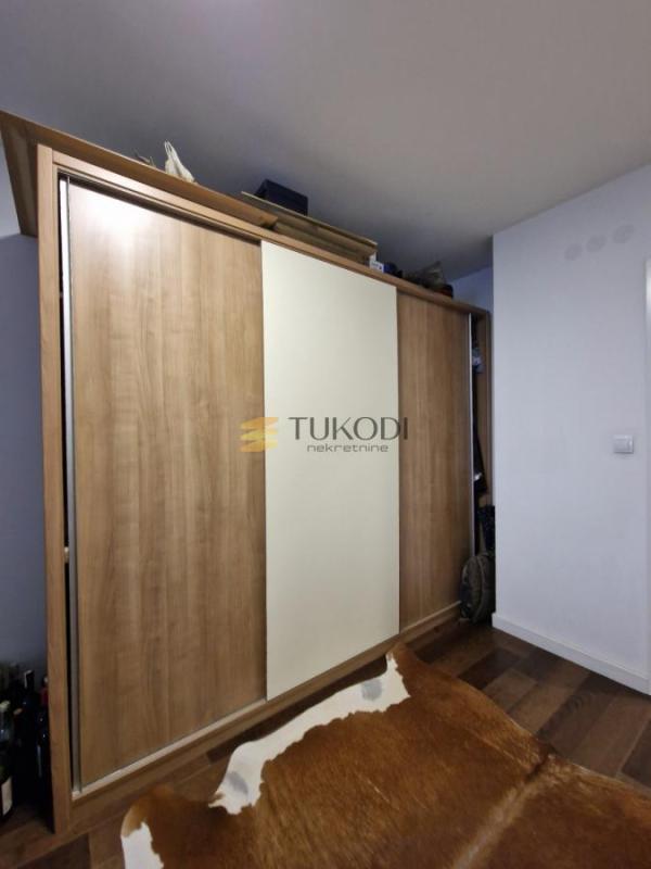 Slika 11 - Četvorosoban stan za izdavanje, 146m2, 1.600€
