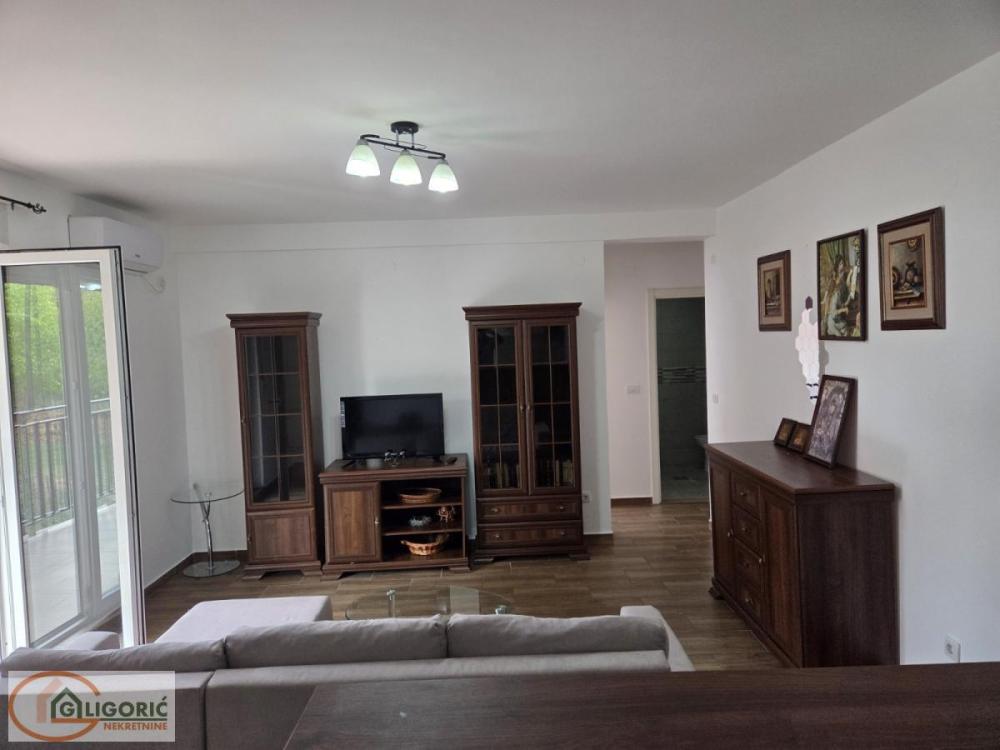 Slika 3 - Kolonija, Dvosoban stan za izdavanje, 55m2, 600€