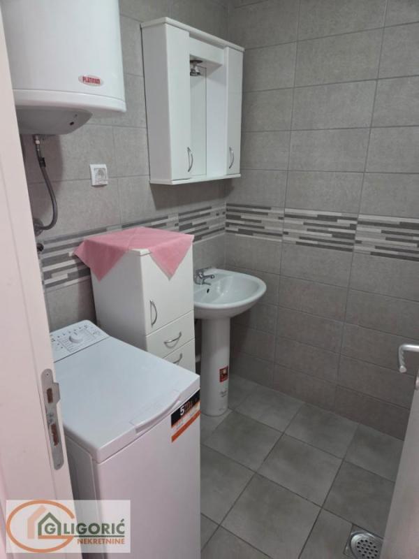 Slika 11 - Kolonija, Dvosoban stan za izdavanje, 55m2, 600€
