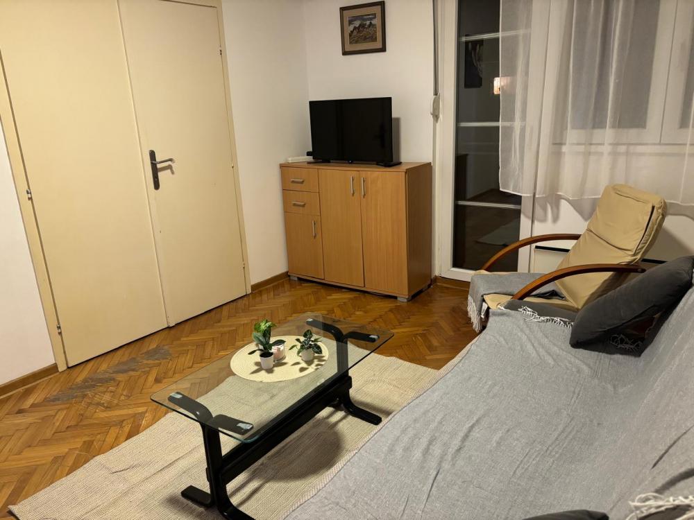 Slika 3 - Mihaila Vukše, Jednoiposoban stan za izdavanje, 30m2, 370€