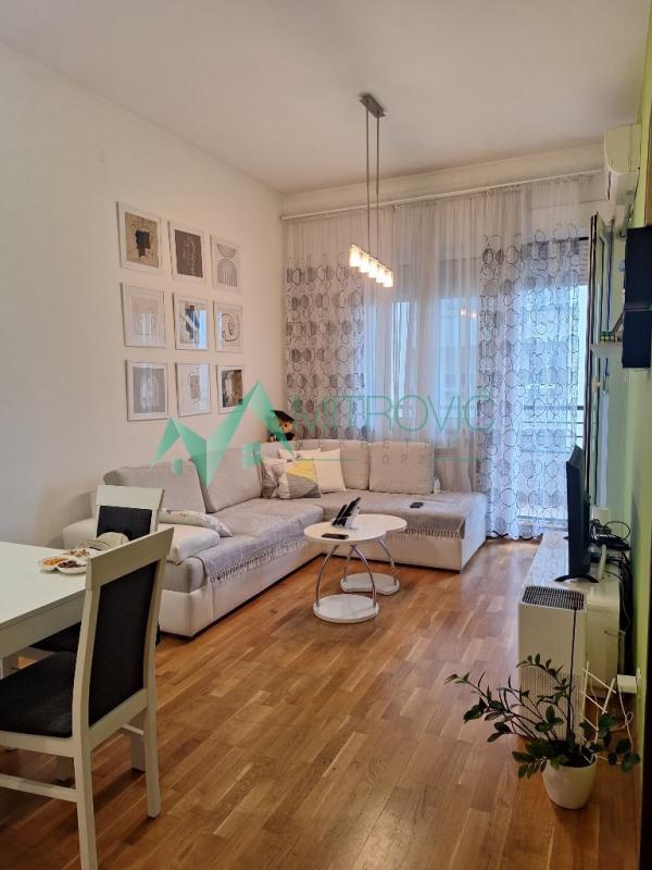 Glavna slika oglasa 418351
