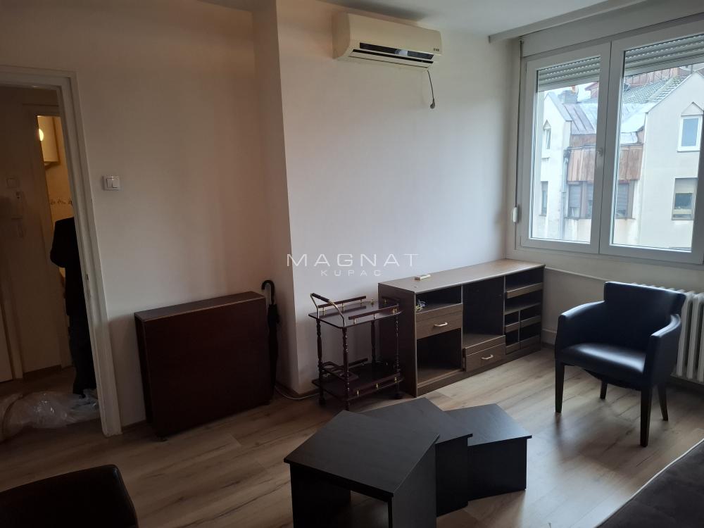 Slika 3 - Hadži Melentijeva, Dvosoban stan za izdavanje, 44m2, 600€