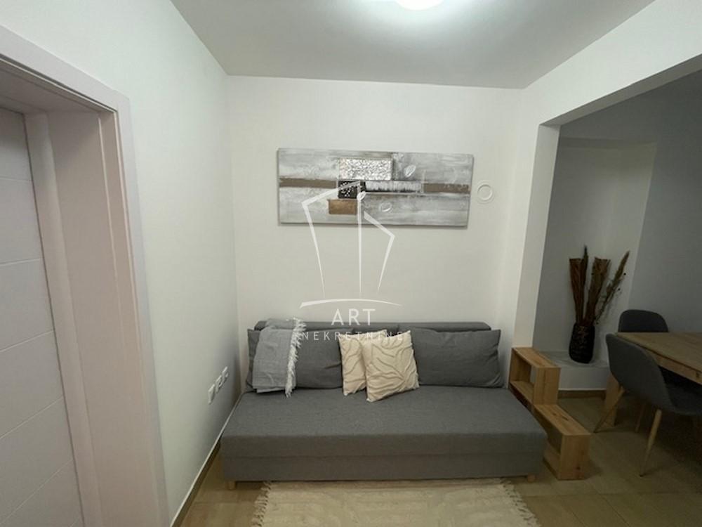 Slika 1 - Sarajevska, Jednoiposoban stan za izdavanje, 35m2, 700€