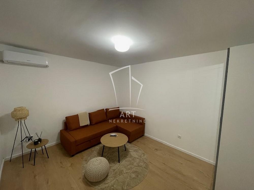 Slika 4 - Sarajevska, Jednoiposoban stan za izdavanje, 35m2, 700€