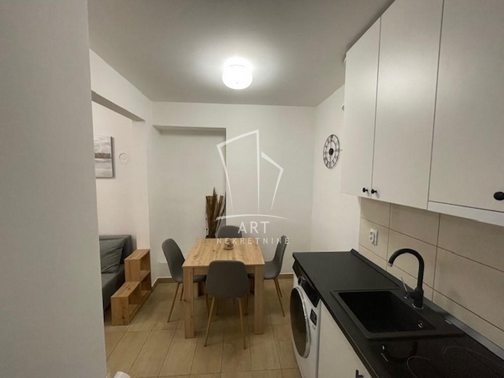 Slika 2 - Sarajevska, Jednoiposoban stan za izdavanje, 35m2, 700€