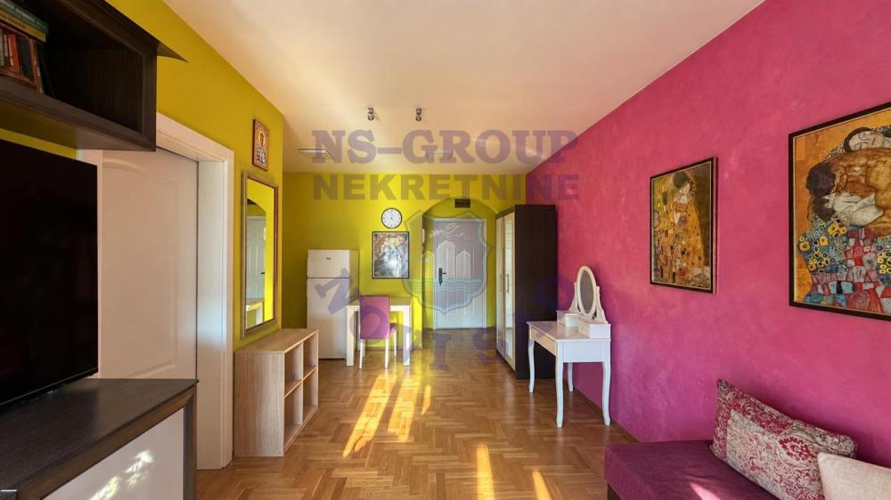 Slika 7 - Jednoiposoban stan na prodaju, 118450m2, 118.450€