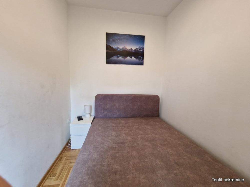 Slika 4 - Tetovska, Jednoiposoban stan za izdavanje, 37m2, 800€