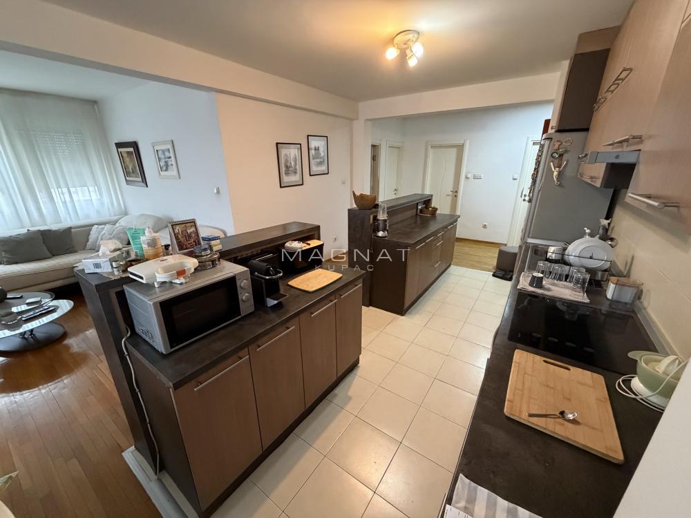 Slika 8 - Partizanske avijacije, Trosoban stan na prodaju, 84m2, 314.000€