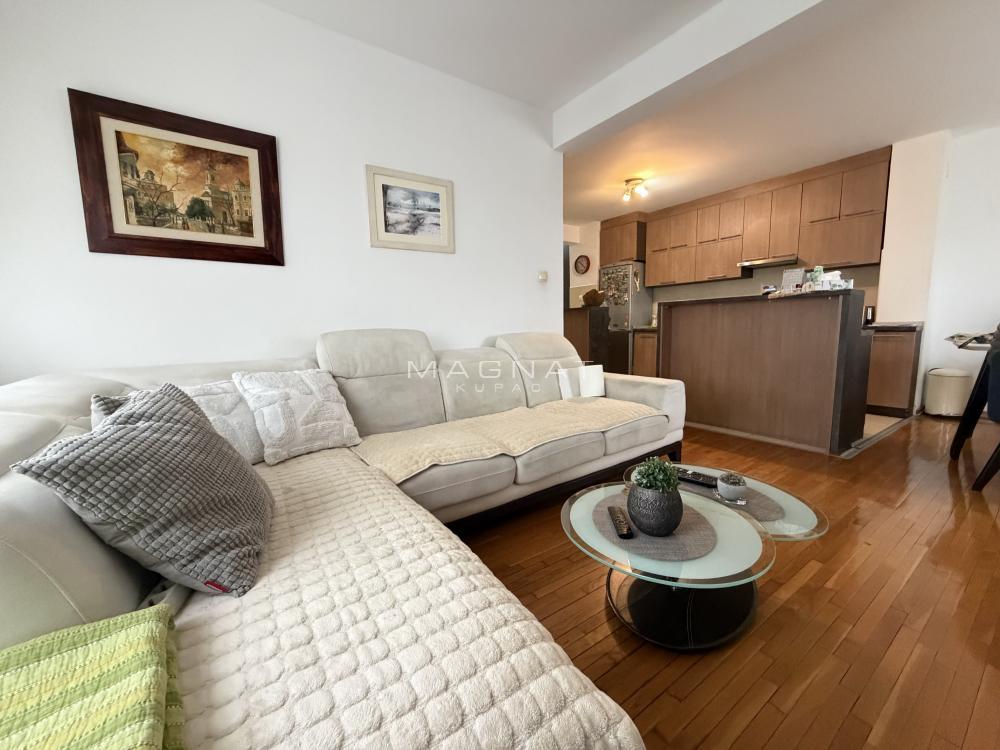 Glavna slika -Partizanske avijacije, Trosoban stan na prodaju, 84m2, 314.000€
