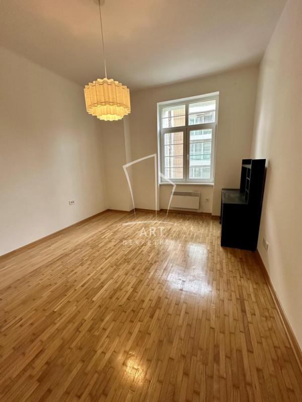 Slika 5 - Novopazarska, Dvoiposoban stan za izdavanje, 60m2, 1.200€