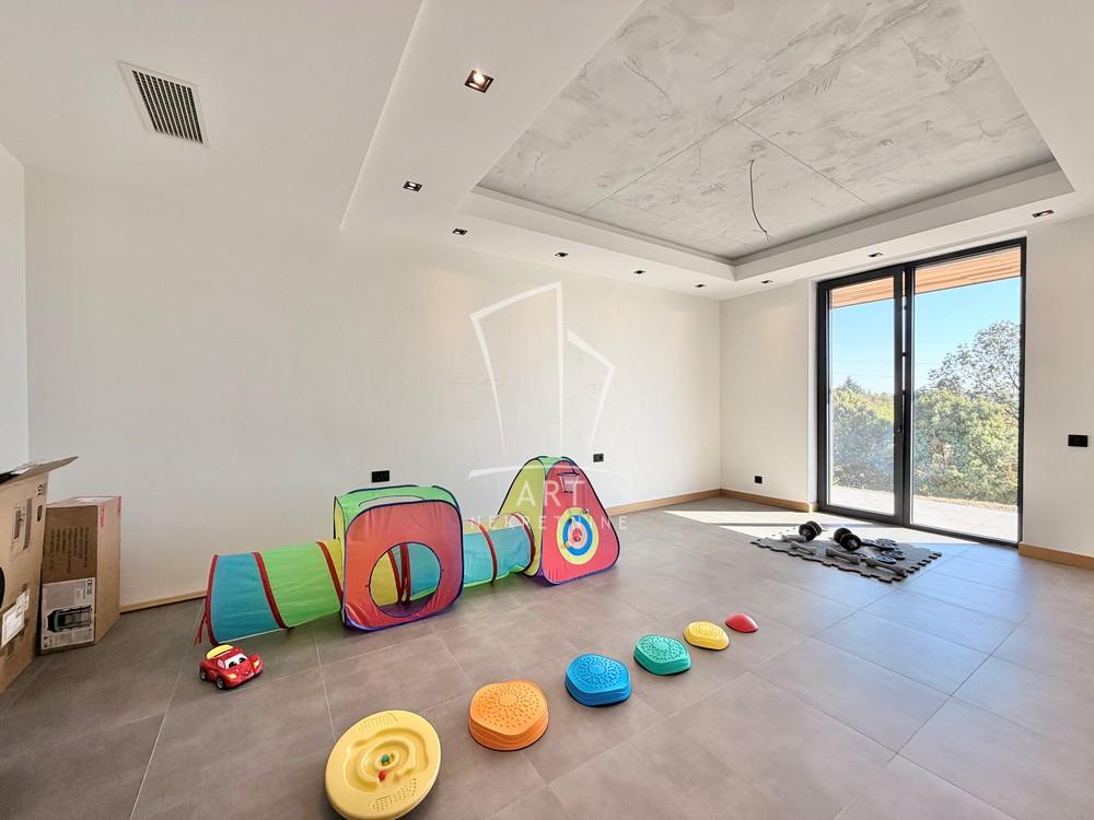 Slika 9 - Put za Markoviće,  Kuća na prodaju, 398m2, 1.700.000€