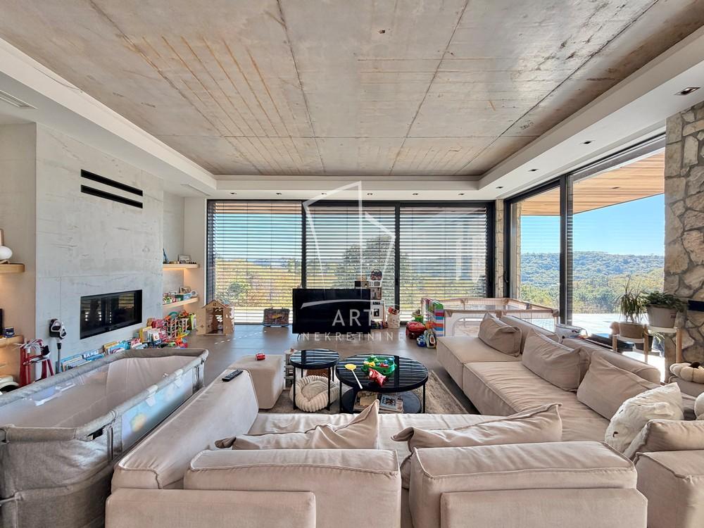 Slika 1 - Put za Markoviće,  Kuća na prodaju, 398m2, 1.700.000€
