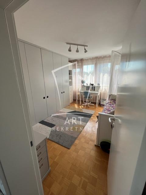 Slika 4 - Palmira Toljatija, Trosoban stan na prodaju, 77m2, 308.000€