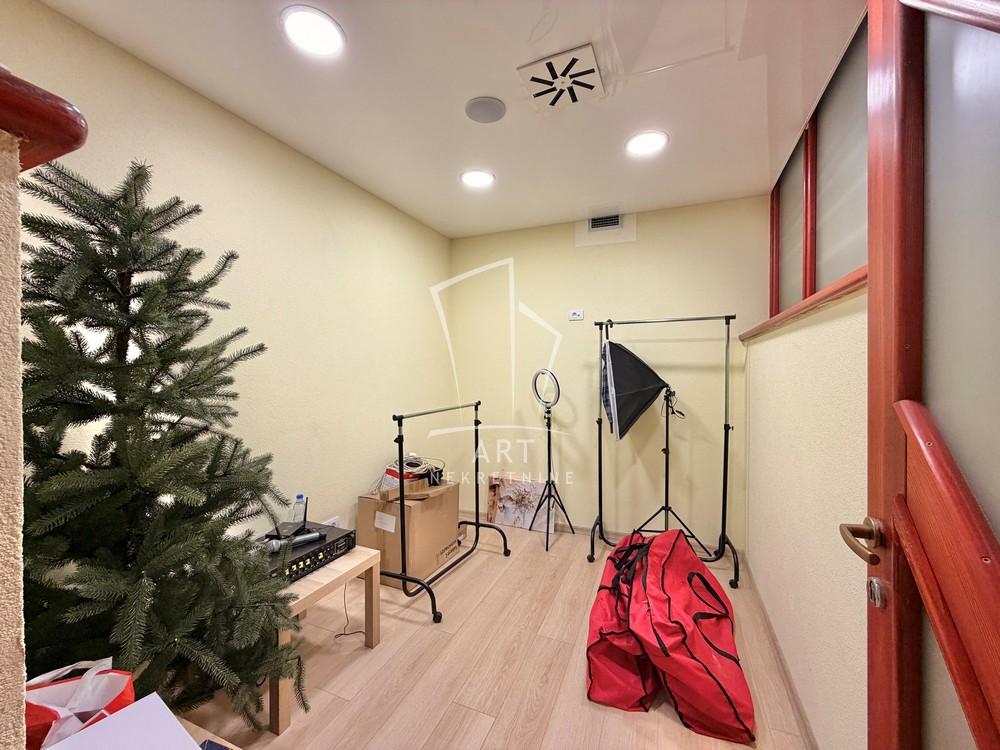 Slika 8 - Sitnička,  Lokal za izdavanje, 180m2, 1.800€
