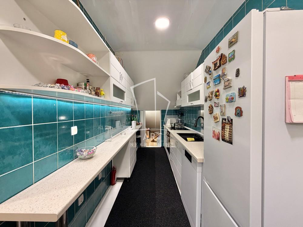 Slika 10 - Sitnička,  Lokal za izdavanje, 180m2, 1.800€