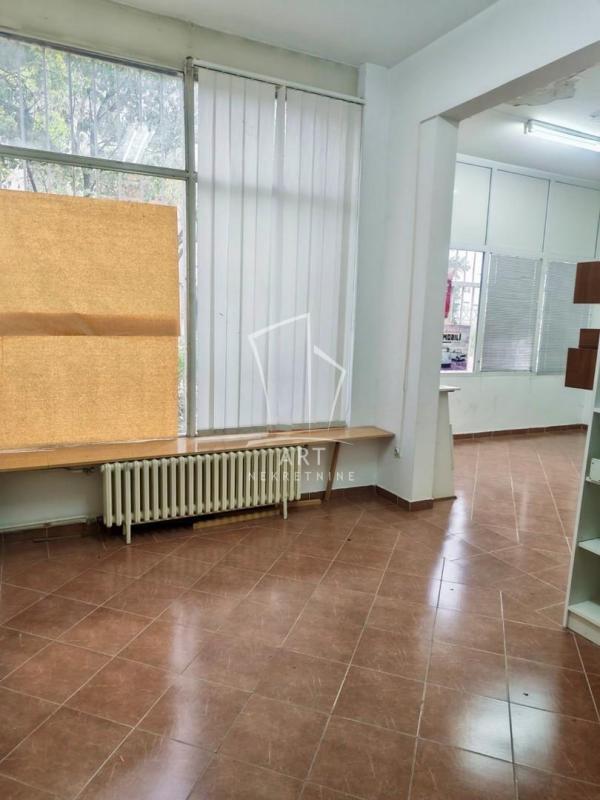 Slika 3 - Sare Bernar,  Lokal za izdavanje, 34m2, 490€