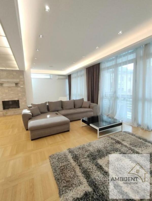 Slika 1 - Četvorosoban stan za izdavanje, 148m2, 2.400€