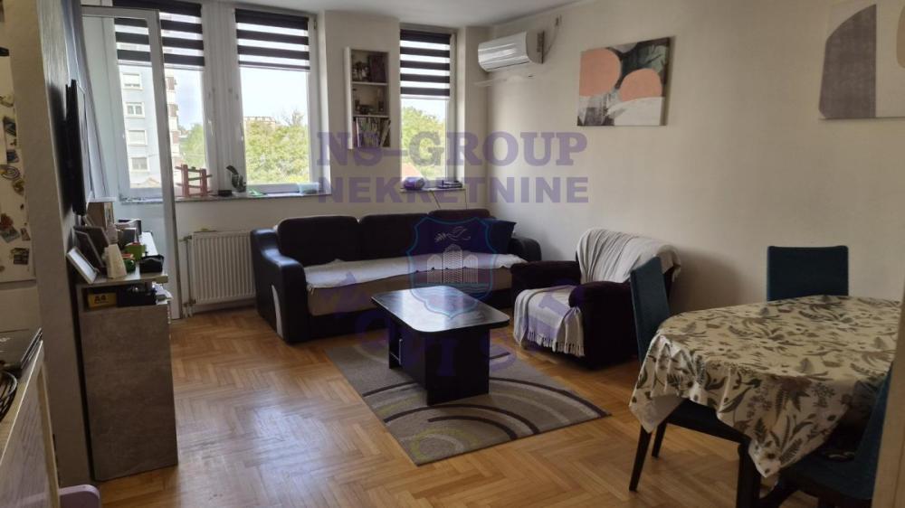 Slika 0 - Trosoban stan na prodaju, 70m2, 242.050€