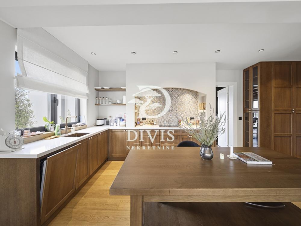 Slika 4 -  Kuća na prodaju, 519m2, 1.700.000€