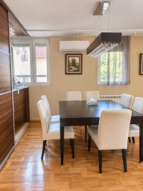 Slika 3 - Senjačka, Četvorosoban stan za izdavanje, 100m2, 1.500€