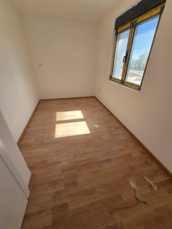 Slika 2 - Nine Kirsanove, Trosoban stan na prodaju, 62m2, 139.500€