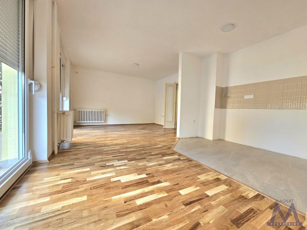 Slika 1 - Troiposoban stan na prodaju, 99m2, 277.000€