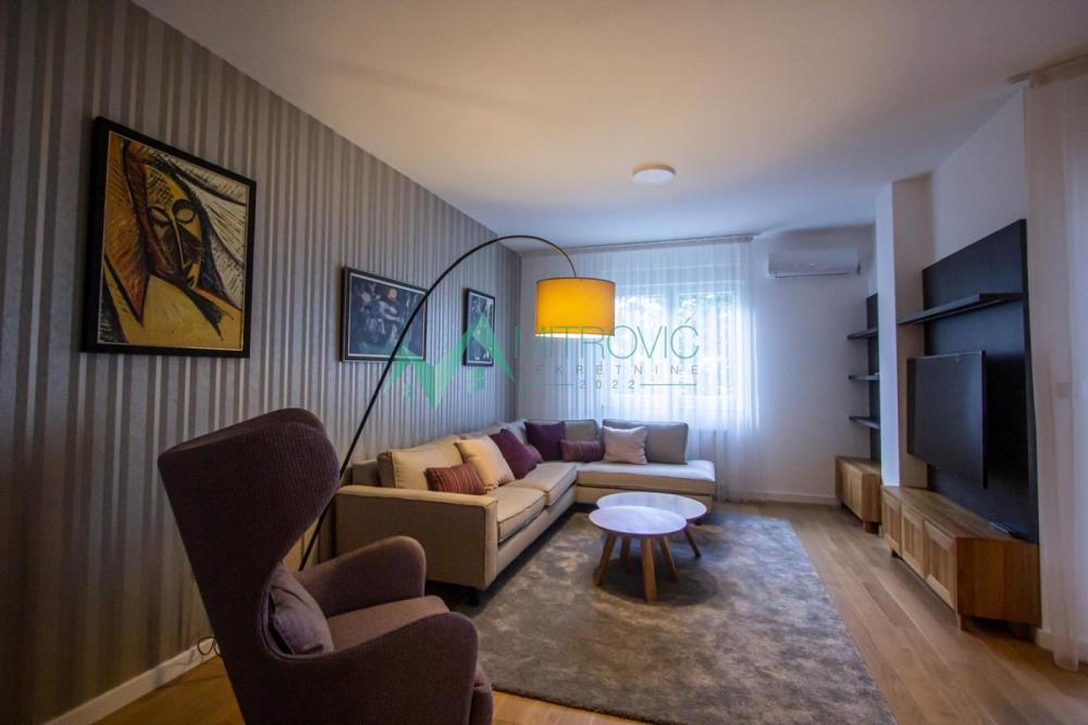Slika 2 - Troiposoban stan za izdavanje, 100m2, 1.500€