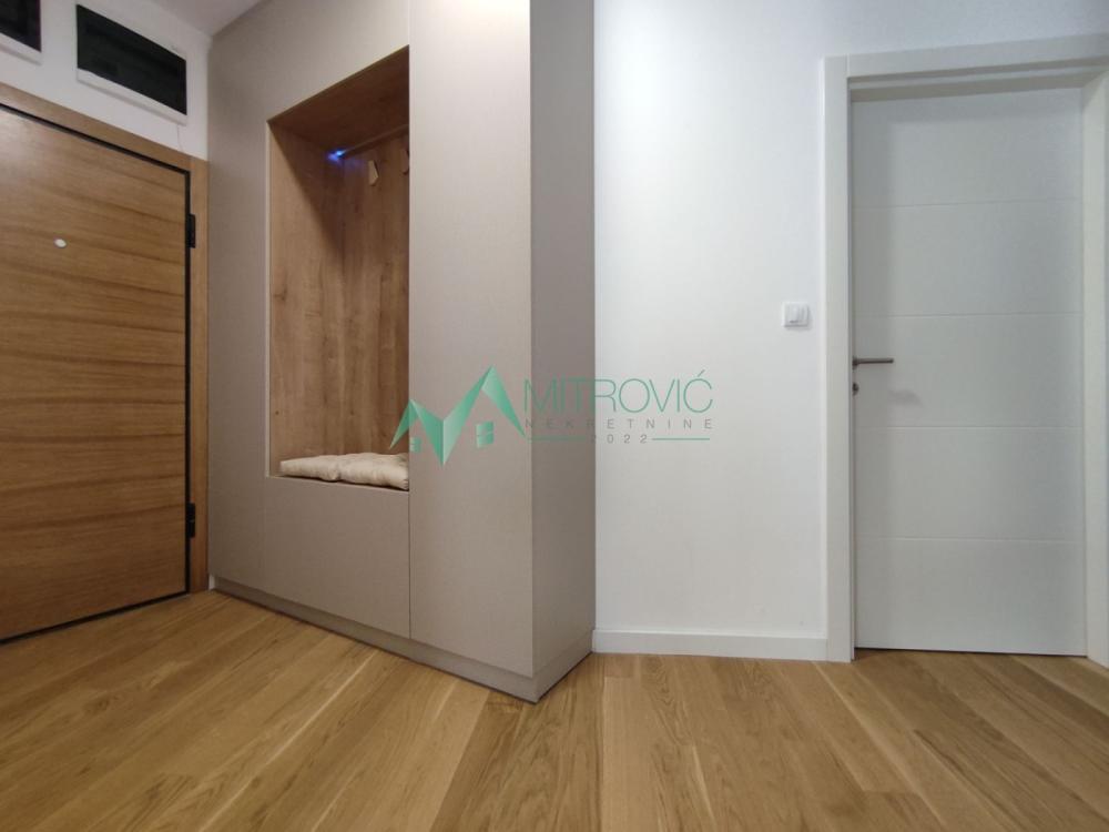 Slika 11 - Troiposoban stan za izdavanje, 100m2, 1.500€
