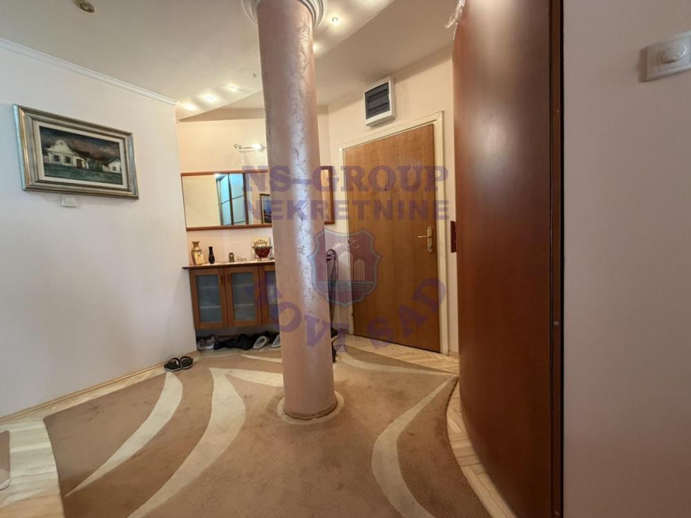 Slika 7 - Četvorosoban stan na prodaju, 108m2, 343.730€