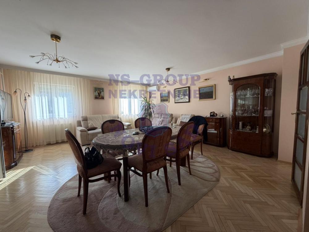 Slika 2 - Četvorosoban stan na prodaju, 108m2, 343.730€