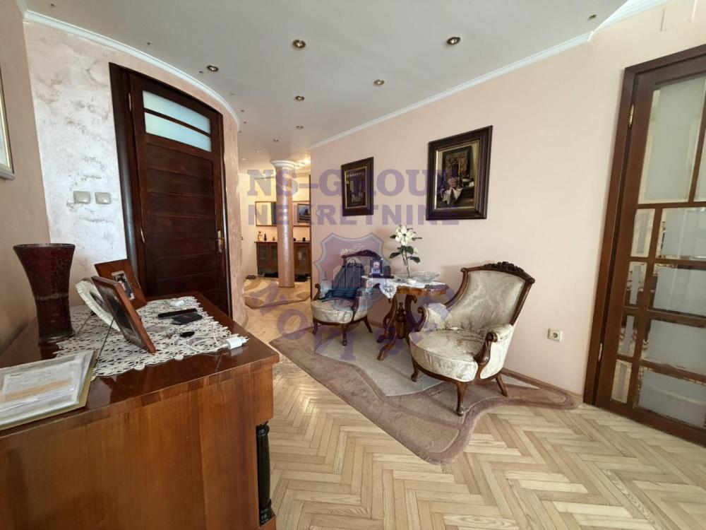 Slika 4 - Četvorosoban stan na prodaju, 108m2, 343.730€