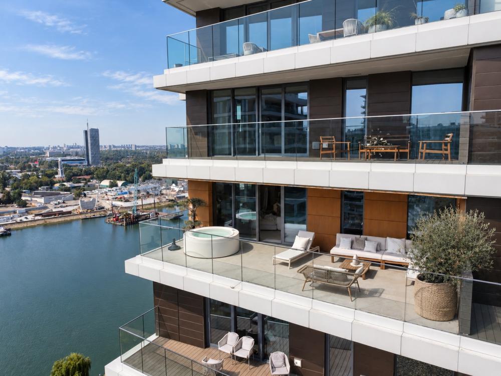 Slika 2 - Hercegovacka, Četvorosoban stan na prodaju, 167m2, 1.472.000€