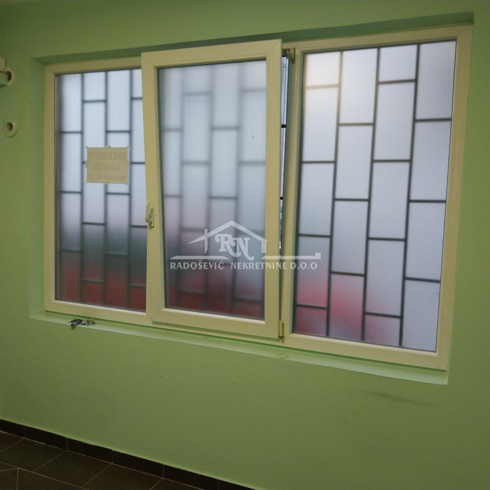 Slika 10 - Radnička,  Lokal za izdavanje, 51m2, 400€