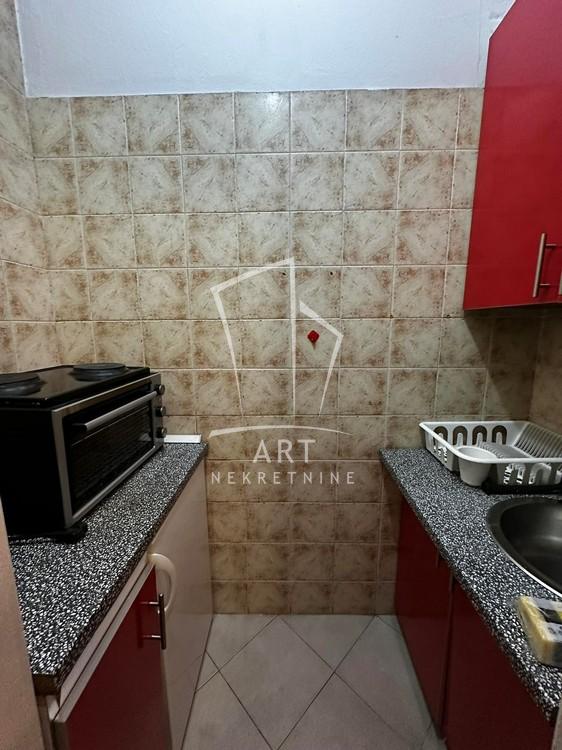 Slika 11 - Cara Nikolaja II, Četvorosoban stan za izdavanje, 72m2, 1.000€