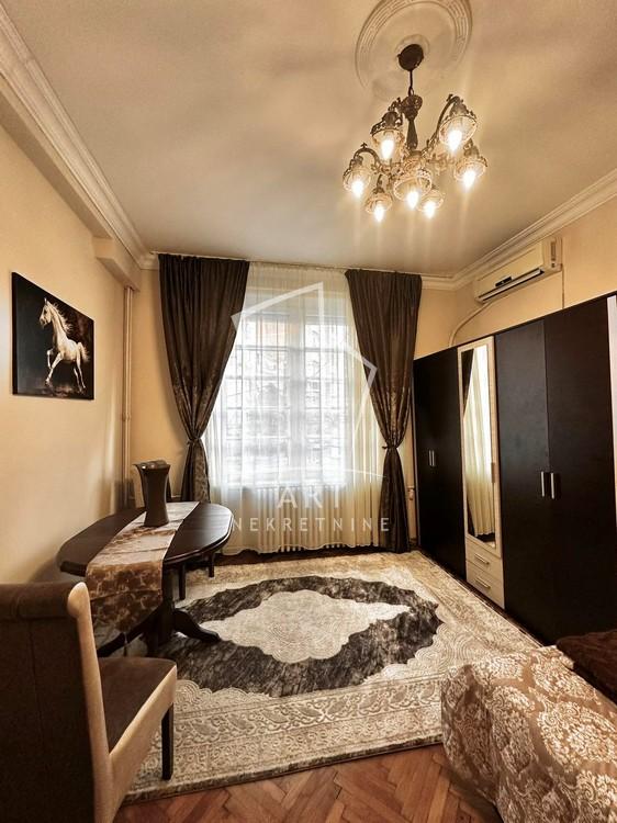 Slika 3 - Cara Nikolaja II, Četvorosoban stan za izdavanje, 72m2, 1.000€