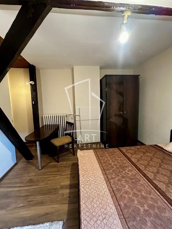 Slika 8 - Cara Nikolaja II, Četvorosoban stan za izdavanje, 72m2, 1.000€