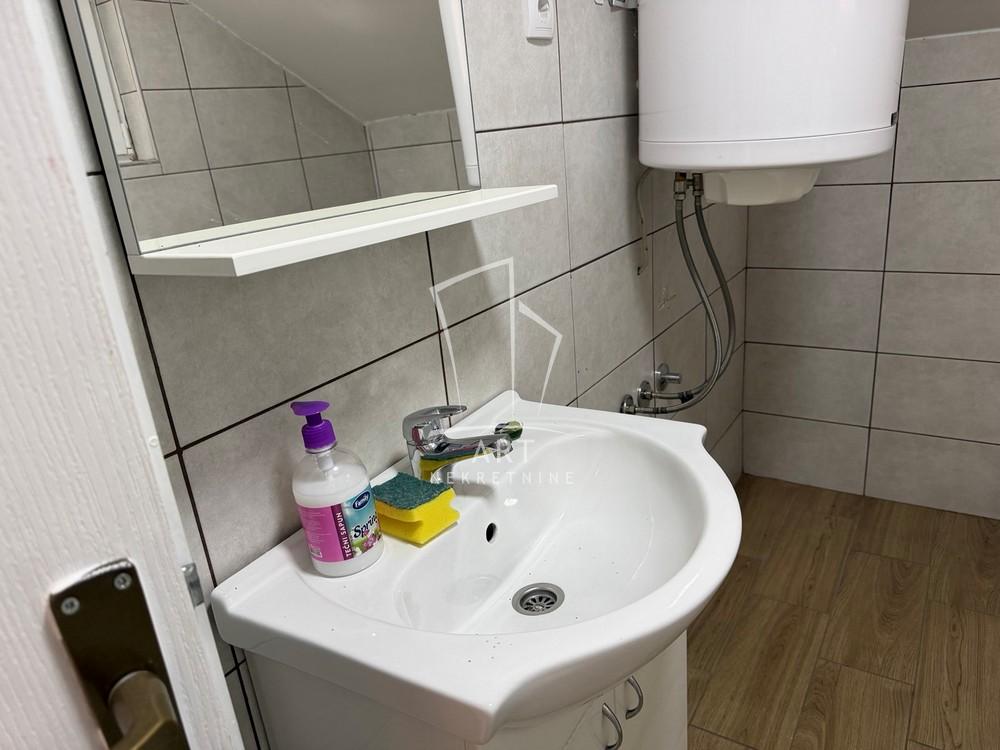 Slika 2 - Travnička, Dvosoban stan za izdavanje, 68m2, 400€