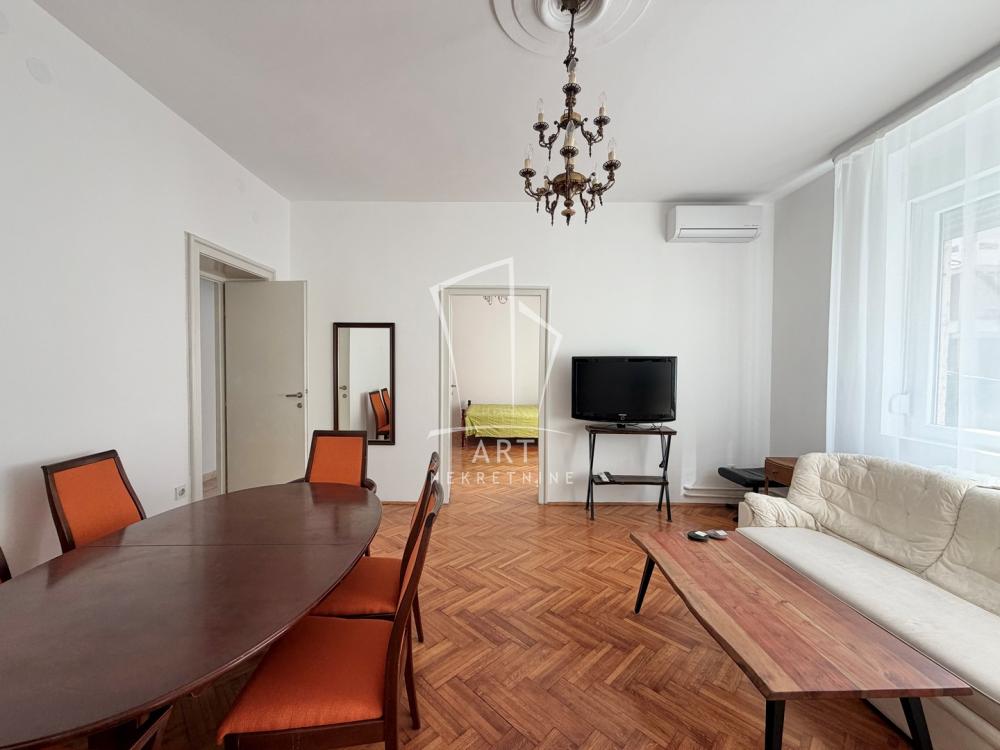 Slika 5 - Njegoševa, Troiposoban stan za izdavanje, 88m2, 1.400€