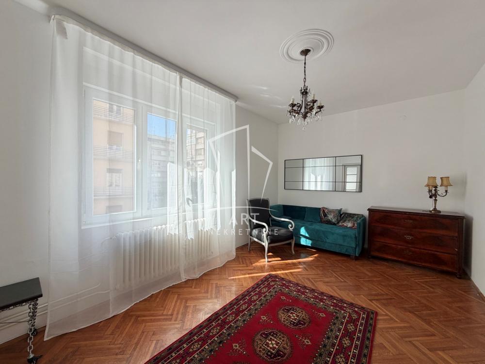 Slika 1 - Njegoševa, Troiposoban stan za izdavanje, 88m2, 1.400€