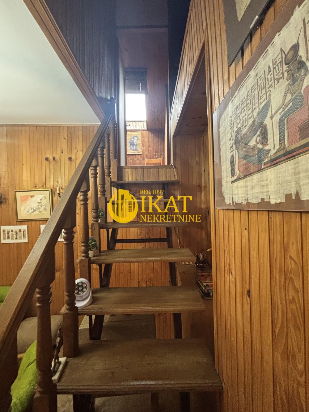Slika 6 - Pere Kosorića, Trosoban stan na prodaju, 100m2, 140.000€