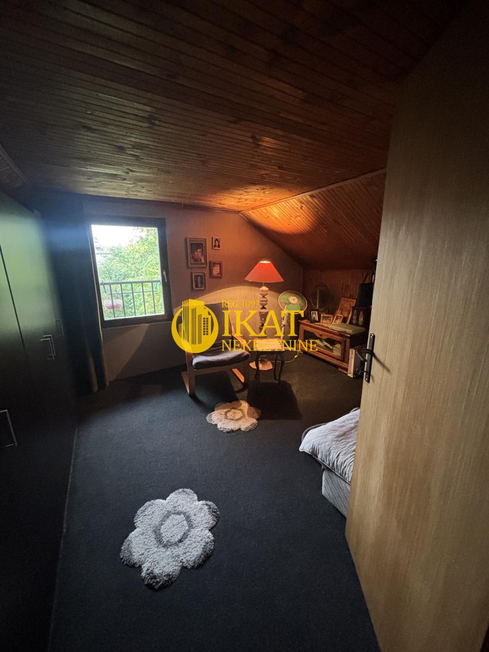 Slika 11 - Pere Kosorića, Trosoban stan na prodaju, 100m2, 140.000€