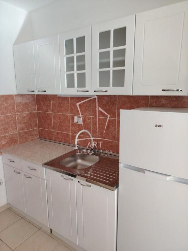 Slika 4 - Šilerova, Jednoiposoban stan za izdavanje, 38m2, 650€