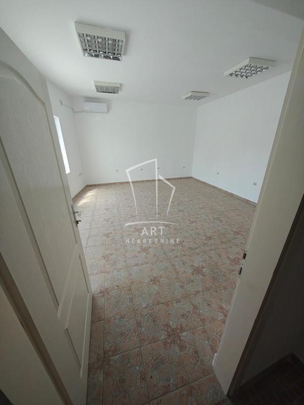 Slika 6 - Timočka,  Lokal za izdavanje, 194m2, 2.500€