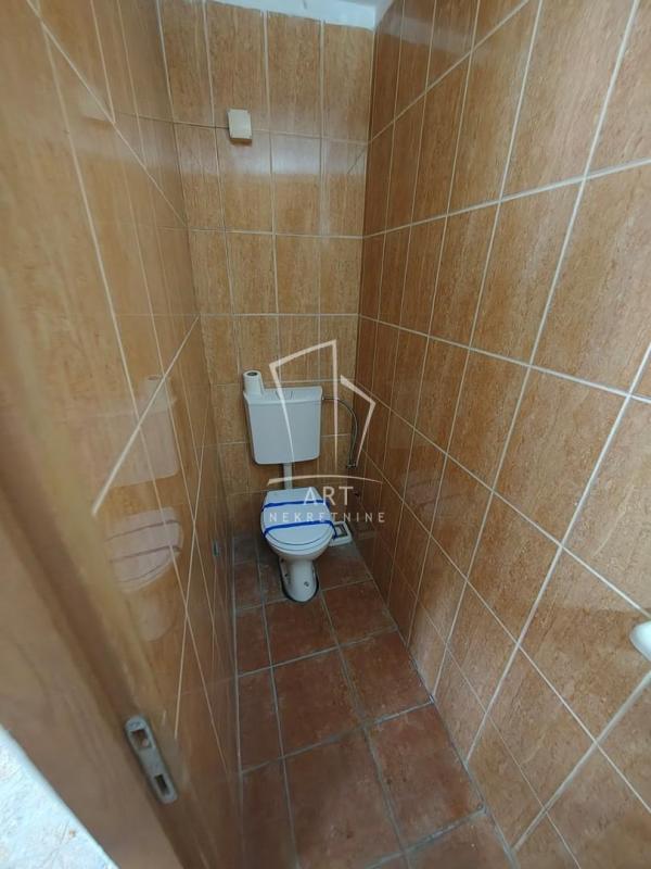 Slika 8 - Timočka,  Lokal za izdavanje, 194m2, 2.500€