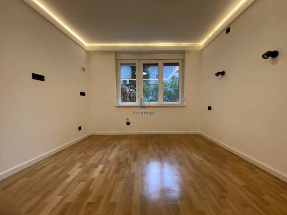 Slika 2 - Gundulićev venac, Dvoiposoban stan na prodaju, 59m2, 286.000€