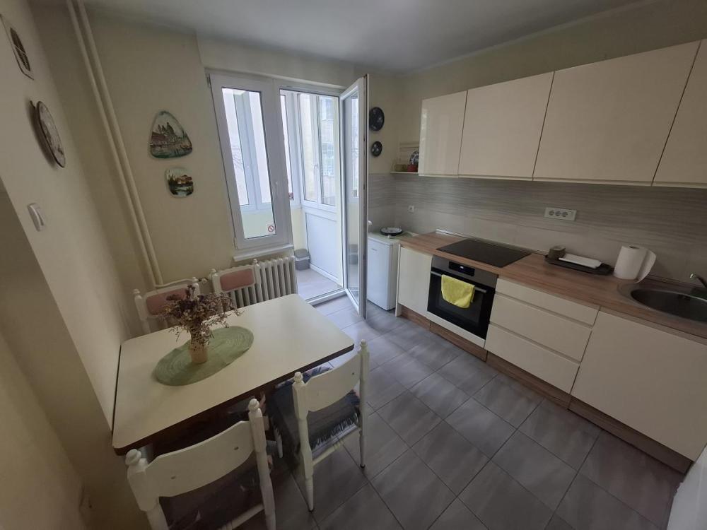 Slika 3 - Dvosoban stan za izdavanje, 50m2, 450€