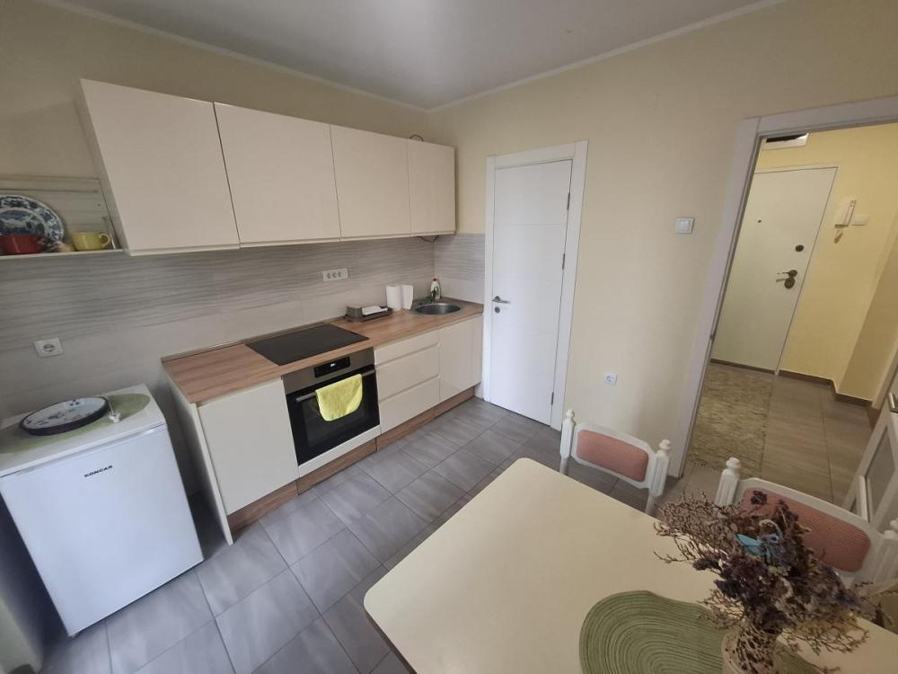 Slika 4 - Dvosoban stan za izdavanje, 50m2, 450€